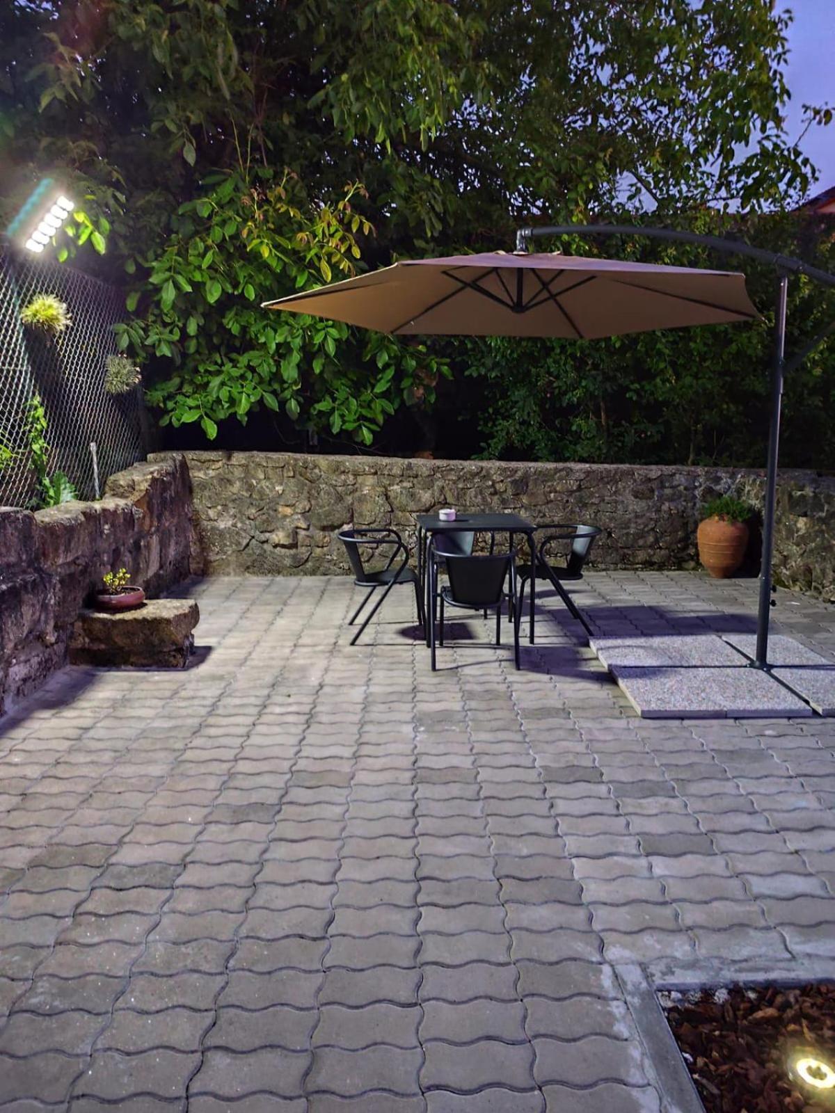 Porto Garden Yard Apartment Esterno foto